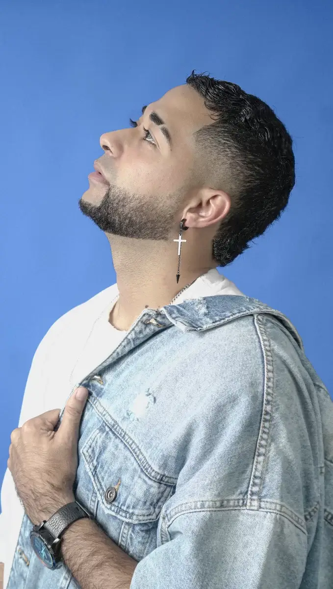 Fotos tayrel Oficial