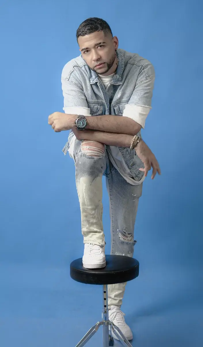Fotos tayrel Oficial